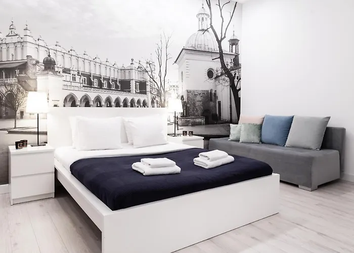 Househost : Bonerowska 5/11